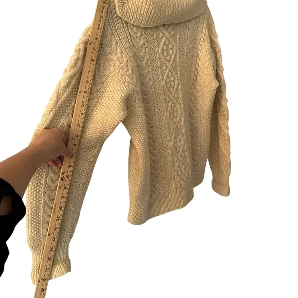 Handmade Cream Knitted Cable Knit Turtleneck Sweater‎ Size L (see measurements)